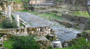 Roman ruins and road in Tarsus