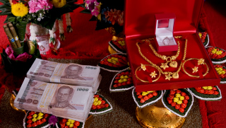 Bride price dowry from Thailand engagement ceremony
