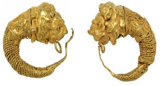 Gold earrings from 3rd century BC